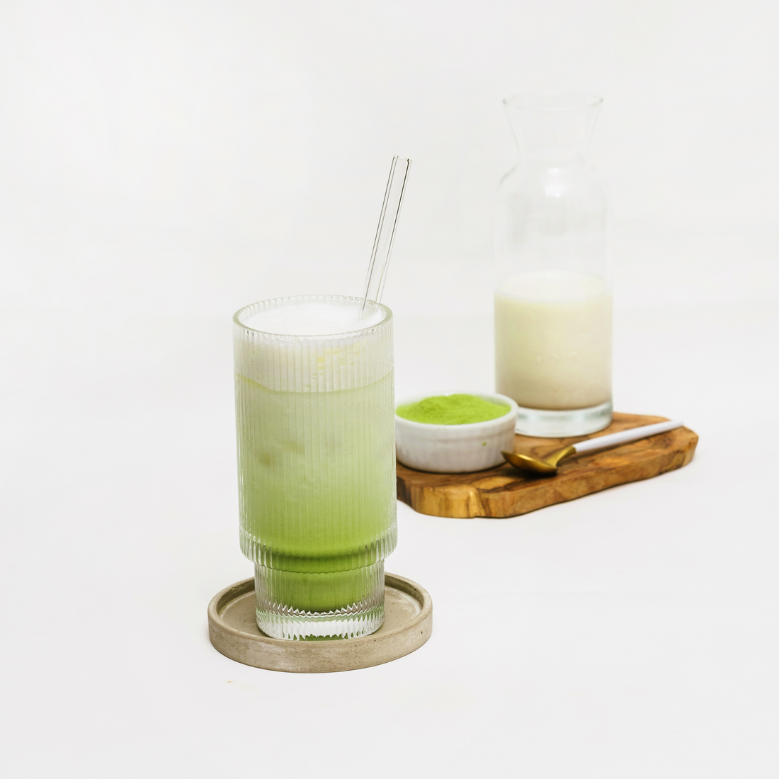 MATCHA LATTE ZUBEREITUNG